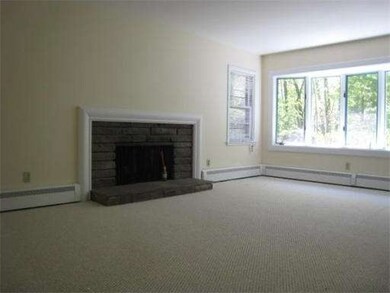 171 Twinbrooke Dr, Holden, MA 01520 - photo 3