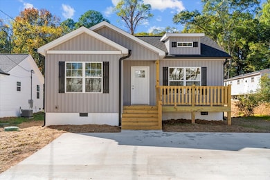 230 Henderson St, Dalton, GA 30721 - photo 2