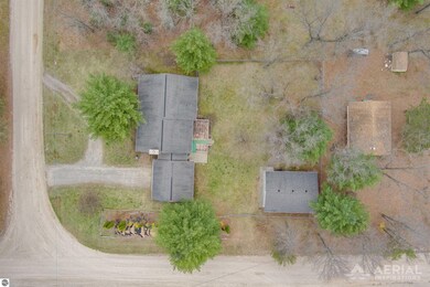 3225 Apache Trail, West Branch, MI 48661 - photo 4