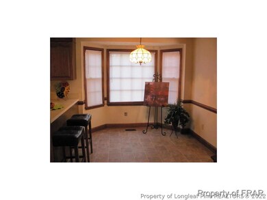 Breakfast/Casual Dining Area