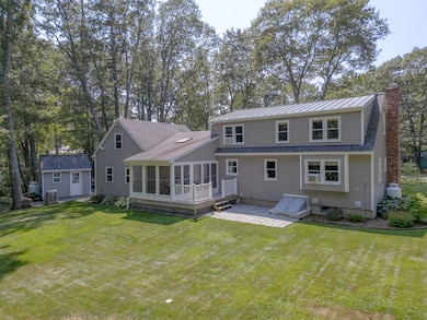 23 Merrymeeting Dr, Topsham, ME 04086 - photo 2