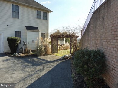 8 Park Vista Ct, Woodstock, MD 21163 - photo 6