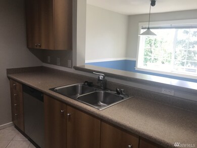 12404 E Gibson Rd unit L303, Everett, WA 98204 - photo 6