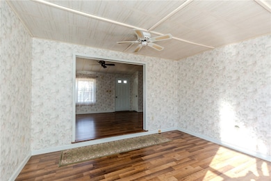 48 Cantaberry Ln, Coventry, RI 02816 - photo 4