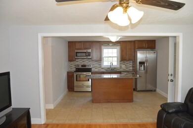 300 W Meadow Rd, Lowell, MA 01854 - photo 5