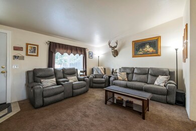 7550 Hilyard Ave, Klamath Falls, OR 97603 - photo 7