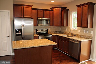 11737 Sunningdale Place, Saint Charles, MD 20602 - photo 2