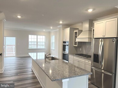 1820 Parham Way, Woodlawn, MD 21244 - photo 6