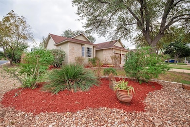 12505 Hunters Chase Dr, Austin, TX 78729 - photo 2