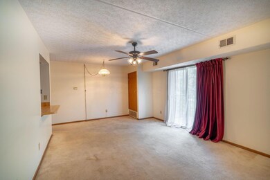 Sharon Woods Senior Village II unit 215, Columbus, OH 43229 - photo 2