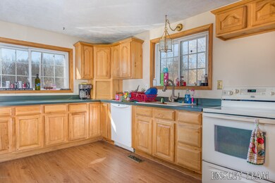Ensley Team 441 Birch Street Belding-3