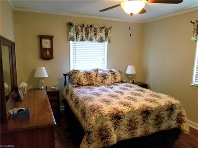 246 Dundee St, Asheboro, NC 27205 - photo 7