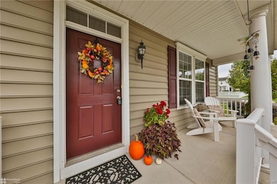 301 Katie Ln, Perkasie, PA 18944 - photo 2