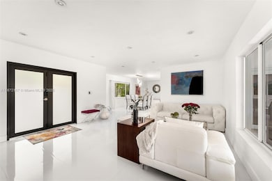 12401 SW 68th Ct, Miami, FL 33156 - photo 3