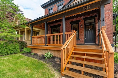 1217 Franklin Ave unit 219, Columbus, OH 43205 - photo 5