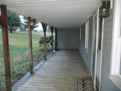 7517 Barneby Rd SE, Lancaster, OH 43130 - photo 2