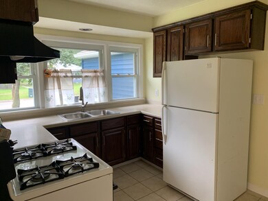 108 W South St, Sturgis, MI 49091 - photo 6