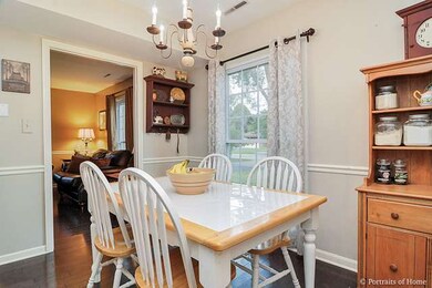 240 Bay Colony Dr, Naperville, IL 60565 - photo 7