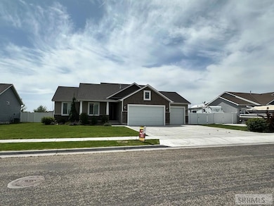 1493 Helix Blvd, Idaho Falls, ID 83402 - photo 2