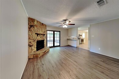 2020 Chattanooga Dr, Bedford, TX 76022 - photo 2