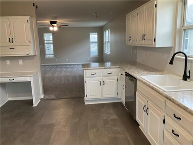 523 S Poseidon Way, Raymore, MO 64083 - photo 7