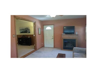4-Seasons Porch/Room. Enter into the 4season sun r