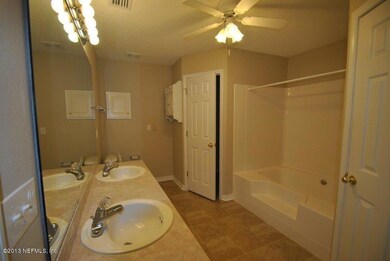 8198 Kilkelly Ln S, Jacksonville, FL 32244 - photo 6