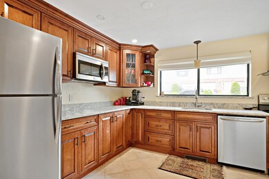 1695 N Shore Rd unit 17, Revere, MA 02151 - photo 5