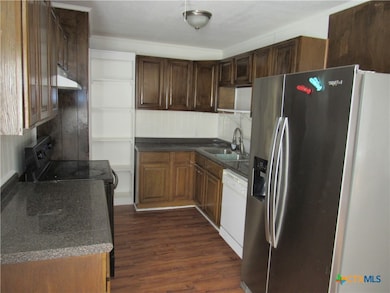 1325 S 17th St, Temple, TX 76504 - photo 7