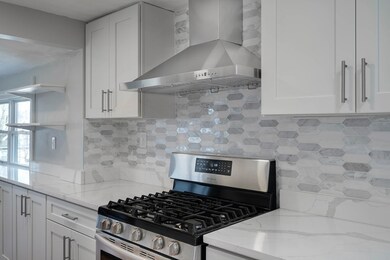 12 Rich St unit 2, Malden, MA 02148 - photo 4