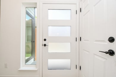 7020 Eastwood St unit A, Houston, TX 77021 - photo 3