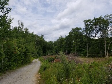 30 Sullivan Blvd, Oxford, MA 01540 - photo 2