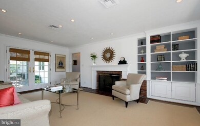 4643 Massachusetts Ave NW, Washington, DC 20016 - photo 2