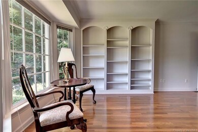 Custom Built-in Bookcases!