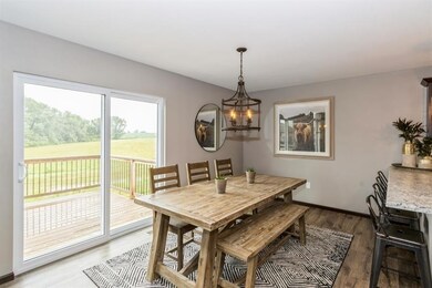 304 Dawson Dr, West Branch, IA 52358 - photo 5