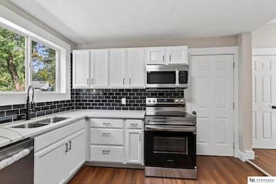 4612 N 36th St, Omaha, NE 68111 - photo 7