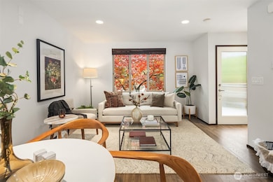 5935 Fauntleroy Way SW unit A, Seattle, WA 98136 - photo 6