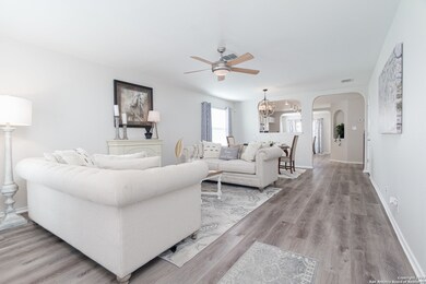 9907 Wildhorse Pkwy, San Antonio, TX 78254 - photo 3