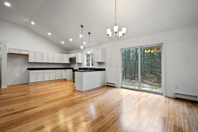 161 Charlton St, Oxford, MA 01540 - photo 5