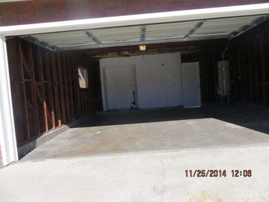 2-Car garage