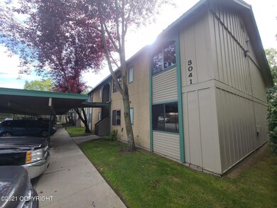 3041 Lois Dr unit 411, Anchorage, AK 99517 - photo 2