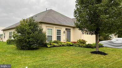 11090 Commanders Ln, White Plains, MD 20695 - photo 2