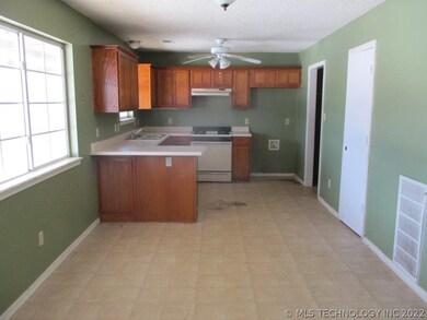 4220 E 97th St N, Sperry, OK 74073 - photo 7