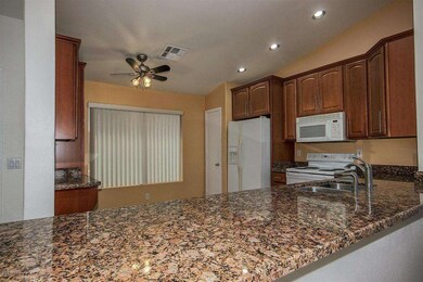 05 - Kitchen
