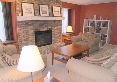 8711 Woodhaven Dr SW, Byron Center, MI 49315 - photo 4