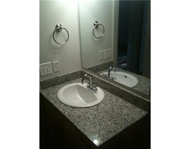 922 W Hughes St, Fayetteville, AR 72701 - photo 3