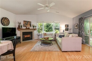 Gas log fireplace for addtional warmth & ambience
