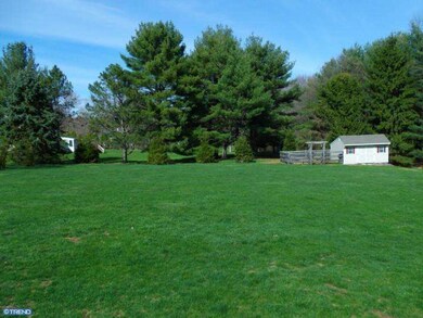 3873 Robin Rd, Furlong, PA 18925 - photo 2