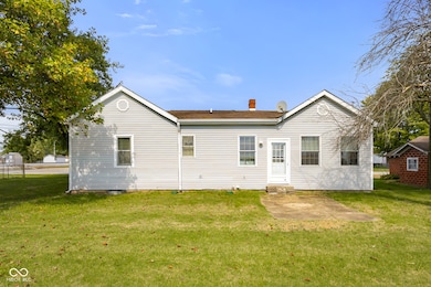 407 Mill St, Jonesville, IN 47247 - photo 3