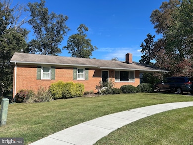 6616 Pepin Dr, Upper Marlboro, MD 20772 - photo 5